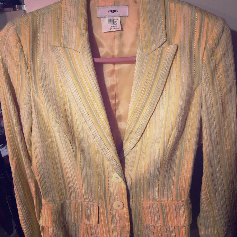 Vertigo suit jacket